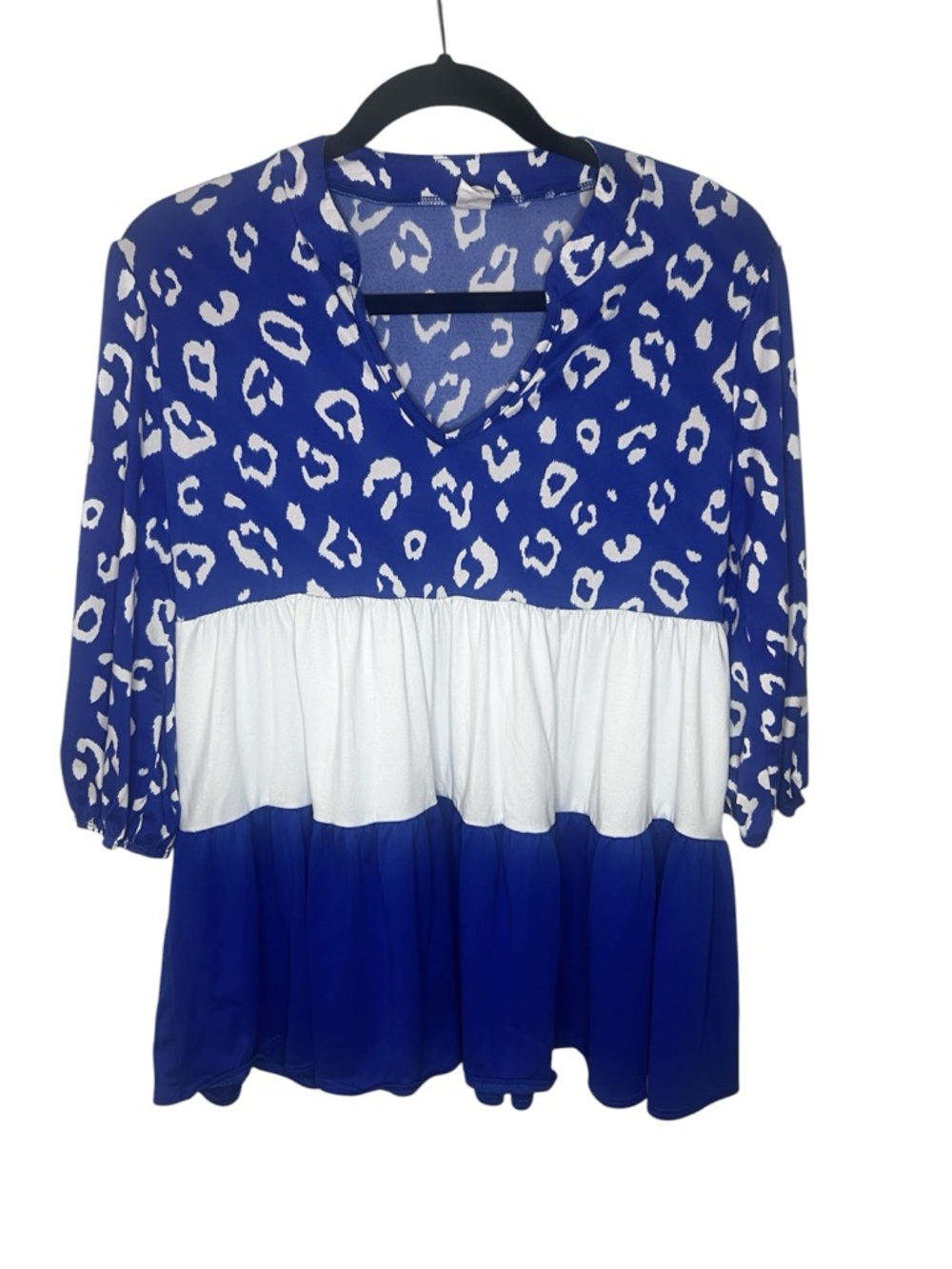 Women’s Blue and White Leopard Print Tiered V-Neck Top